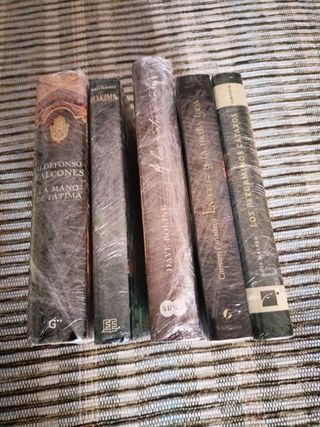 Lote de novelas históricas.