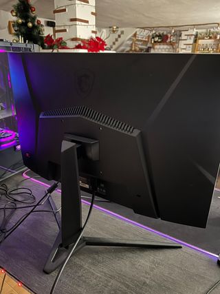 Monitor Msi 24 pulgadas 144hz 1ms curvo