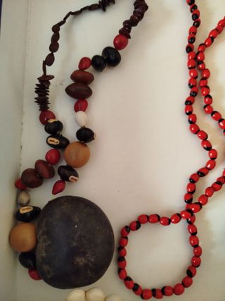 lote de pendientes y colgantes varios semillas