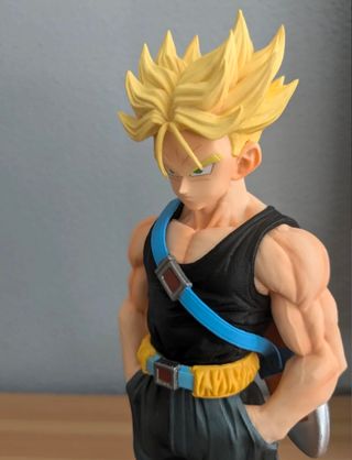 Figura Trunks 26 cm