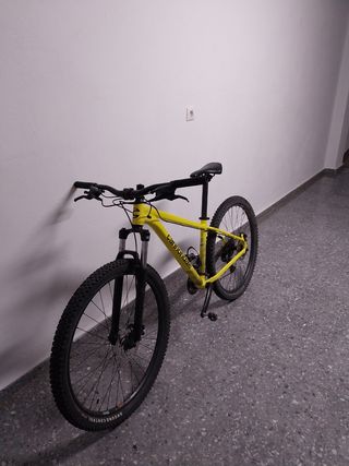 Bicicleta Cannondale Trail 8
