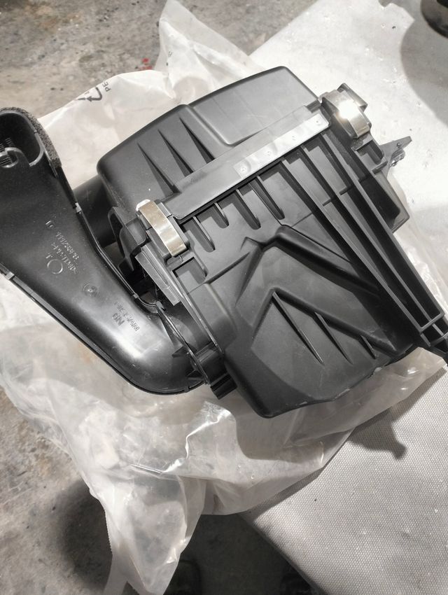 Caja filtro aire Nissan Micra