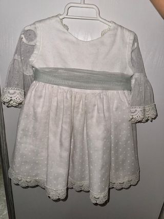 Vestido de ceremonia.