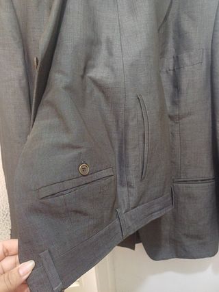 Traje americana y pantalon talla M