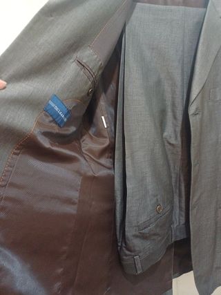 Traje americana y pantalon talla M