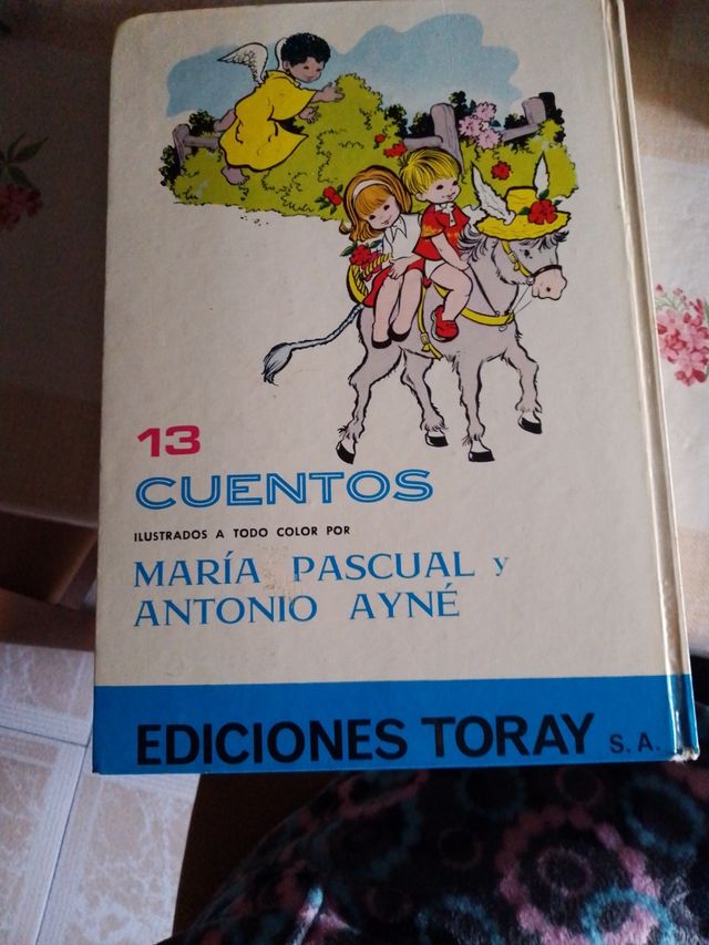Cuentos azules Infantiles 1977