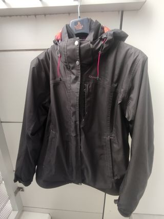 Abrigo impermeable y forro polar