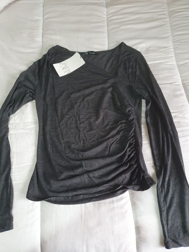 Camiseta mujer Zara