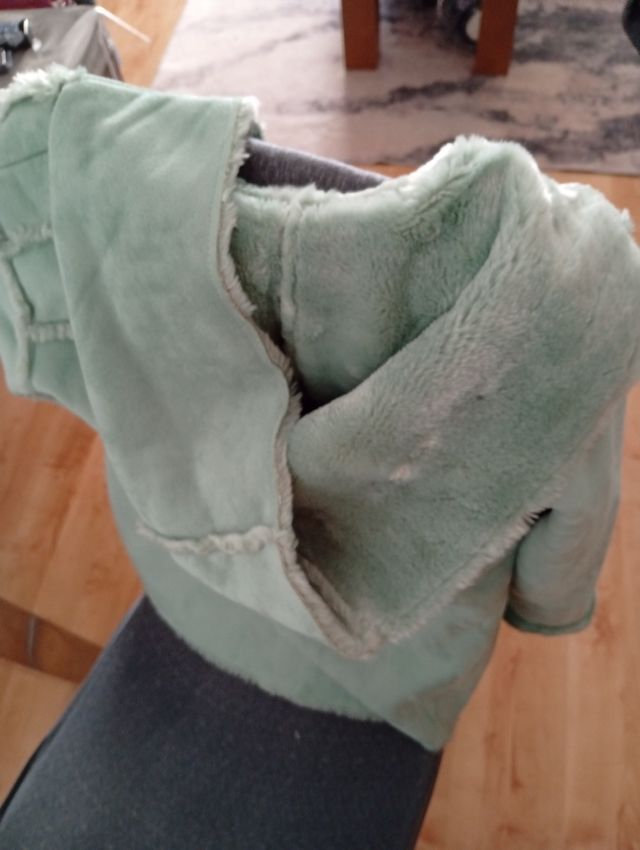 "Rebajado" Abrigo trenca niña