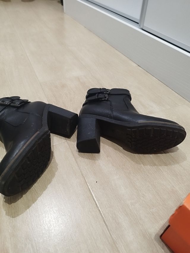 Botines tacón negros 37