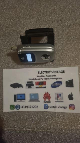 8342N-Cellulare Motorola V220