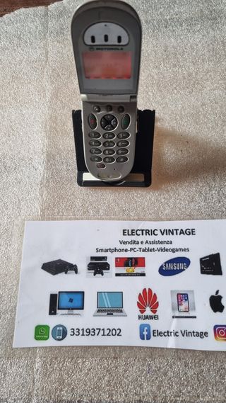 8374N-Cellulare Motorola V66 Giallo