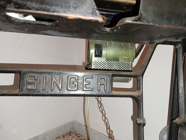 Macchina per cucire singer