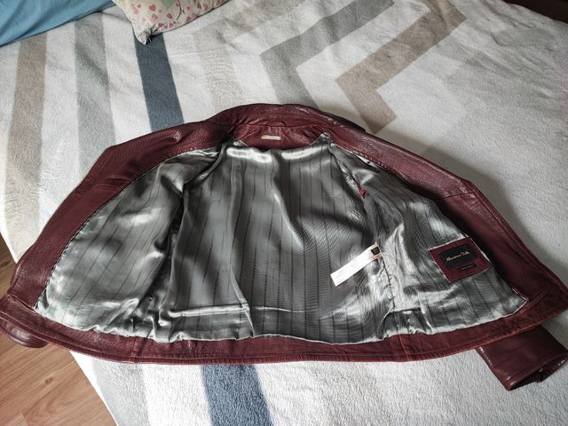 Cazadora de cuero mujer