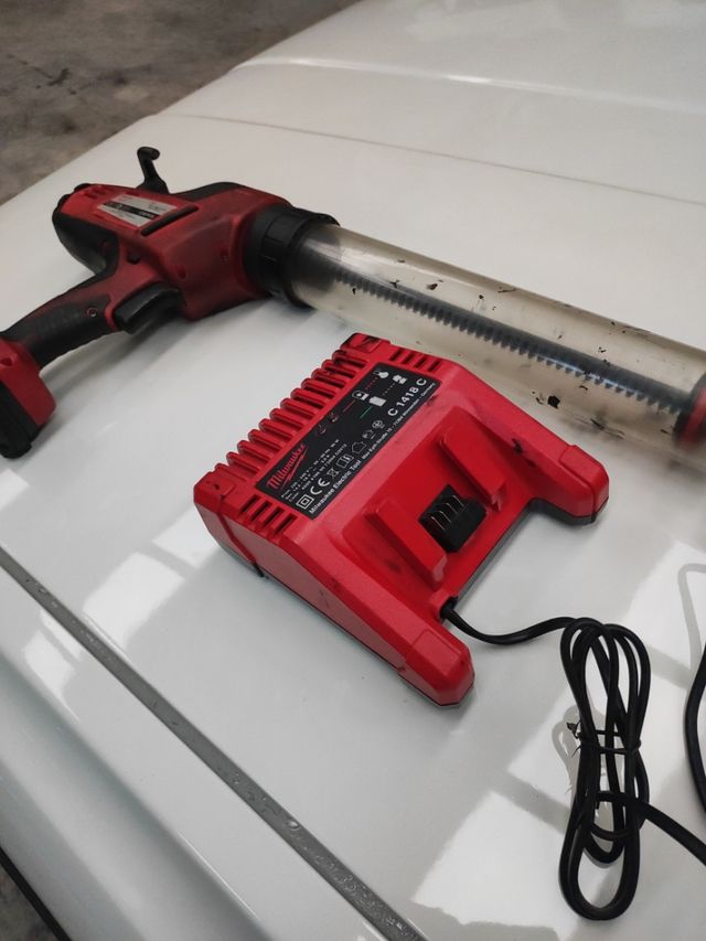 Aplicadora poliuretano para lunas