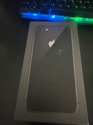 Caja iphone 8 negro