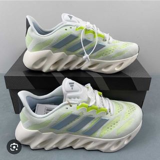 ADIDAS T/ 46-2/3 