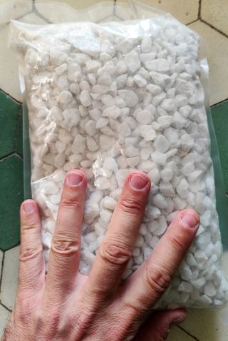 Grava decorativa blanca (5kg)