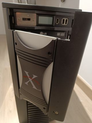 TORRE DE ORDENADOR