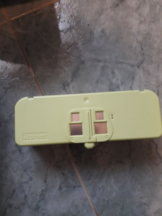 IRobot ROOMBA modelo 692