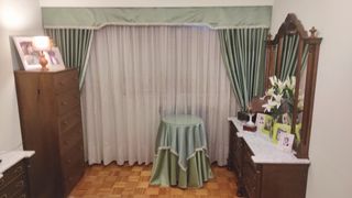 CORTINÓN elegante con FALDÓN a juego