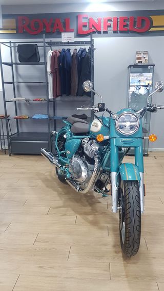 ROYAL CLASSIC 650 TEAL