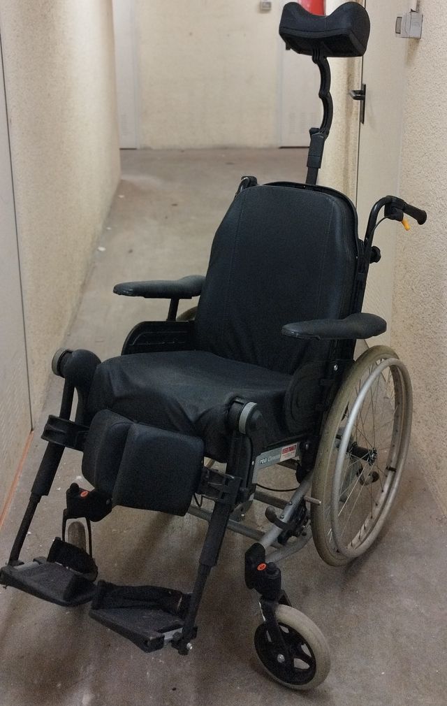 Silla de ruedas Rea Clematis INVACARE