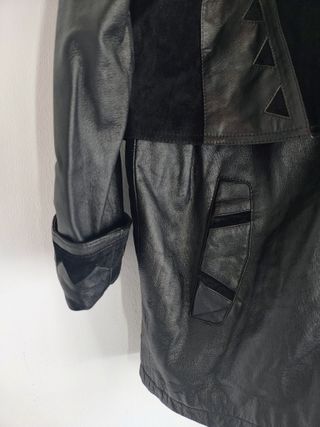 Gabardina de piel 🖤