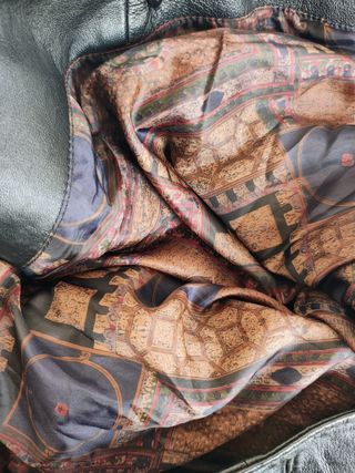 Gabardina de piel 🖤