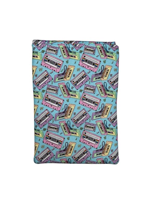 Funda artesanal para libros de bolsillo