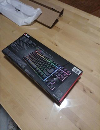 Teclado gaming sin usar!