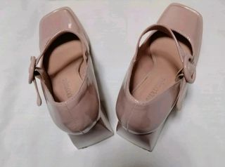 Zapatos rosas Diamantique 
