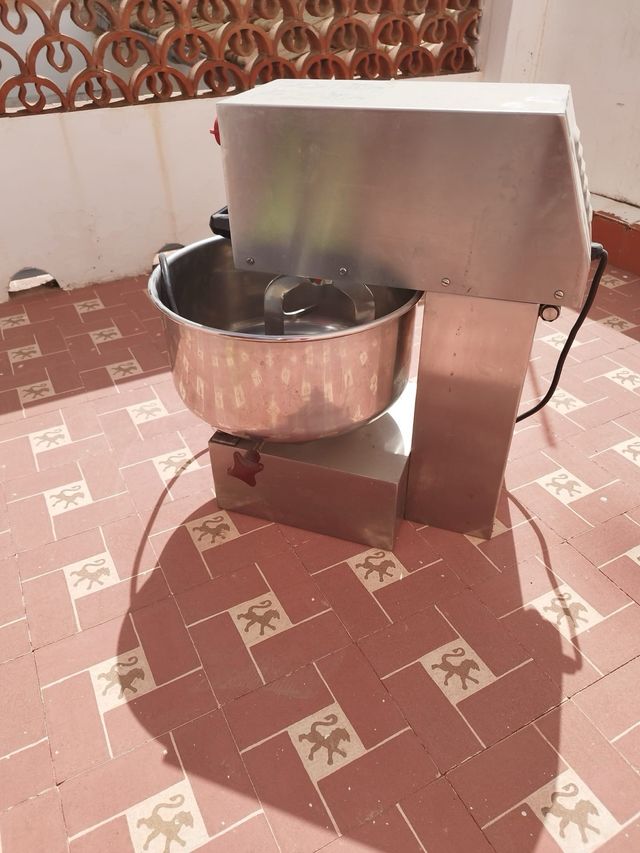 Amasadora Capeli carniceria 25L