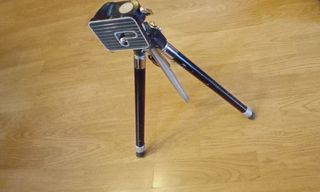 Trípode marca nipole extensible