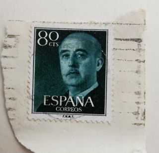 Sellos Franco y Euskadi