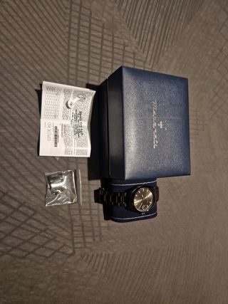 Orologio MASERATI attrazione r8853151015