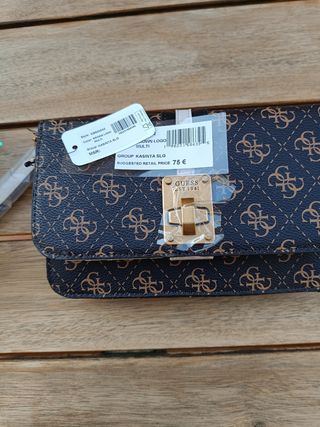 Cartera mujer guess nueva con etiqueta