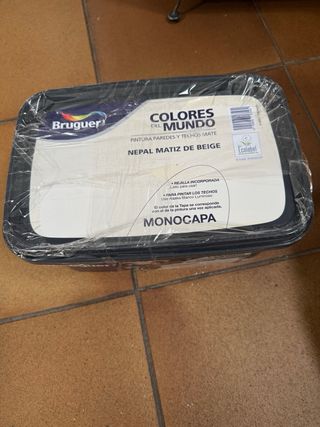 Pintura , monocapa. ,bajada de precio 35€ los dos