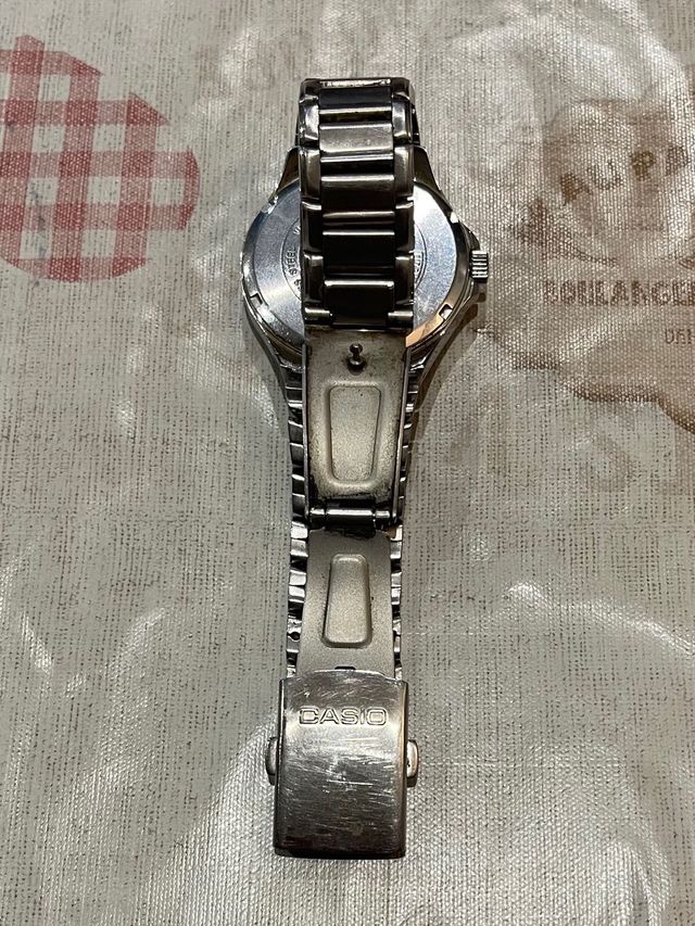 Reloj edifece EF 316