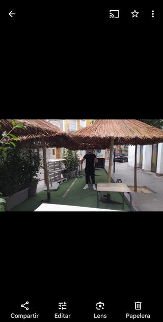 Sombrillas pergolas y celadores