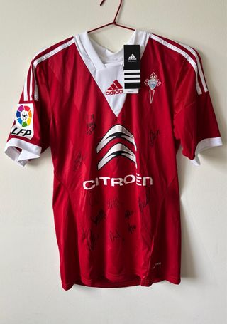 2ª equipación firmada del RCelta T. 2011 a 12