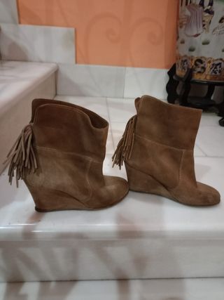 Botines de cuña 