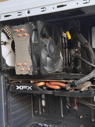 PC ORDENADOR TORRE SOBREMESA