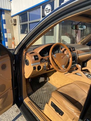 PORSCHE CAYENNE S