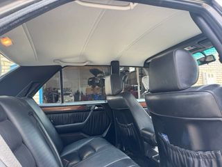 Mercedes-Benz E300 1990