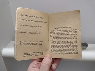 ANTIGUA MINI NOVELA BURGUERA AÑO 70  CORIN TELLADO