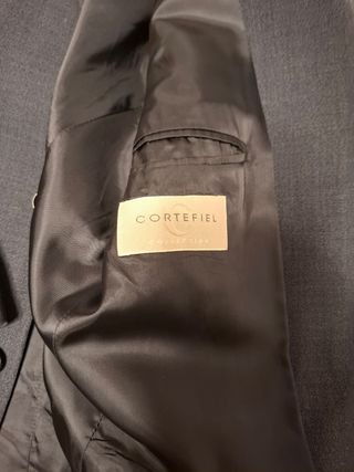 Traje chaqueta azul marino