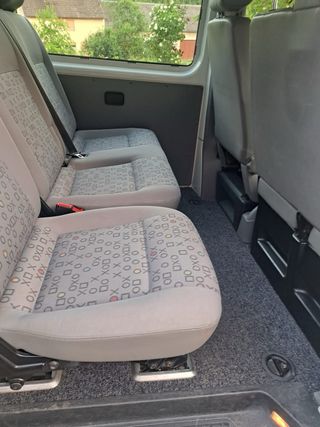 Volkswagen Transporter T5 2009