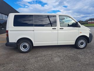 Volkswagen Transporter T5 2009