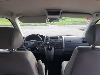 Volkswagen Transporter T5 2009